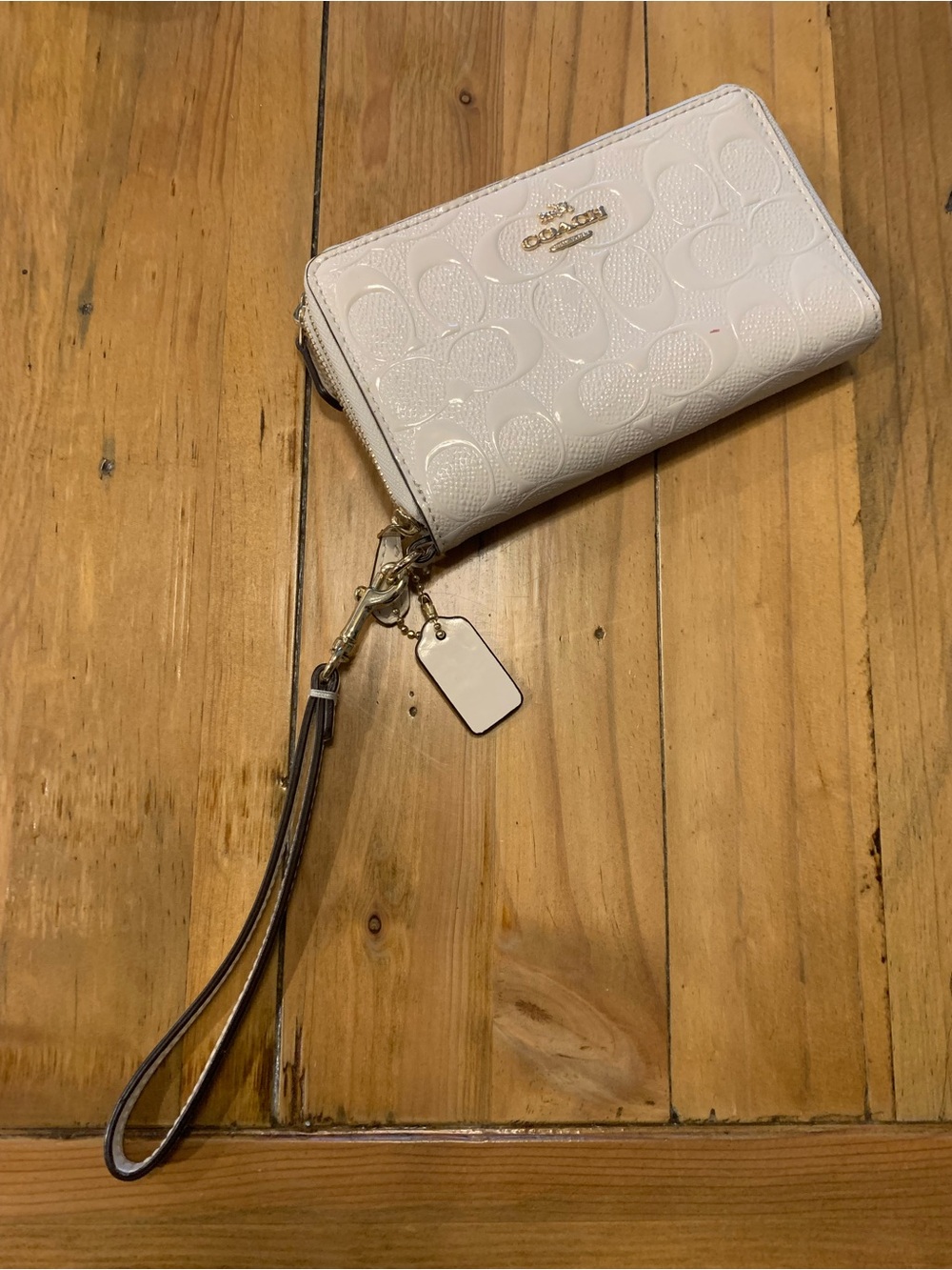 Coach White Patent Leather Wristlet